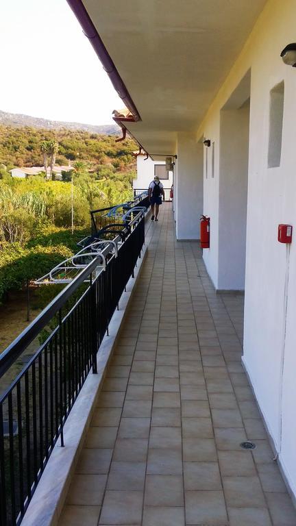 Hotel Ermioni Kalamitsi  Luaran gambar